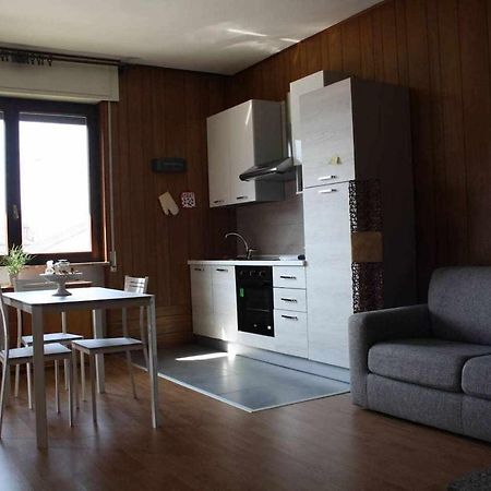 Bluelake Apartament 1 Omegna Buitenkant foto