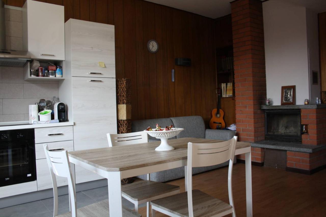 Bluelake Apartament 1 Omegna Buitenkant foto