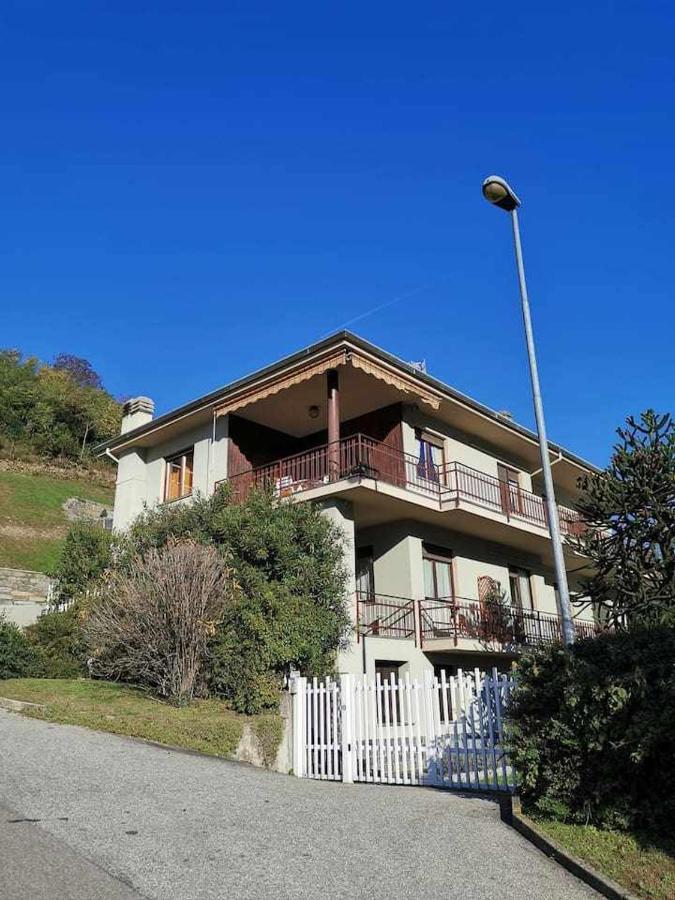 Bluelake Apartament 1 Omegna Buitenkant foto