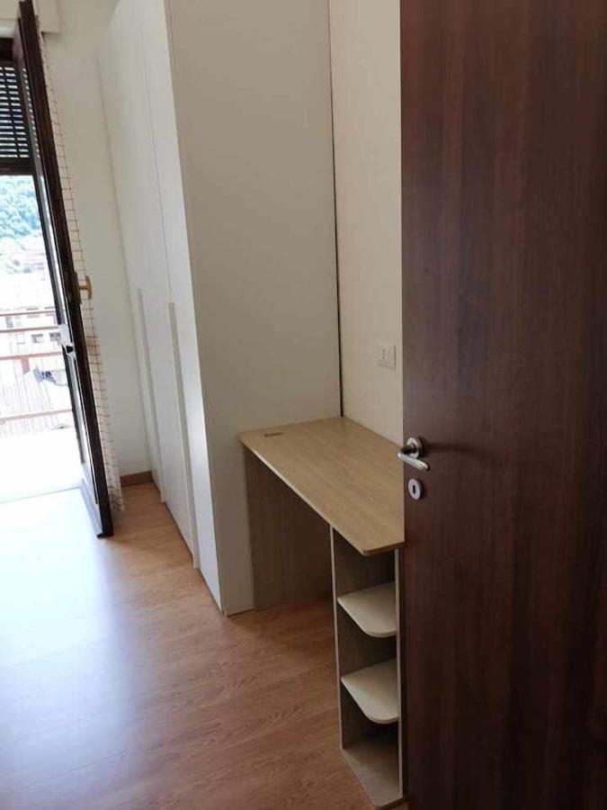 Bluelake Apartament 1 Omegna Buitenkant foto